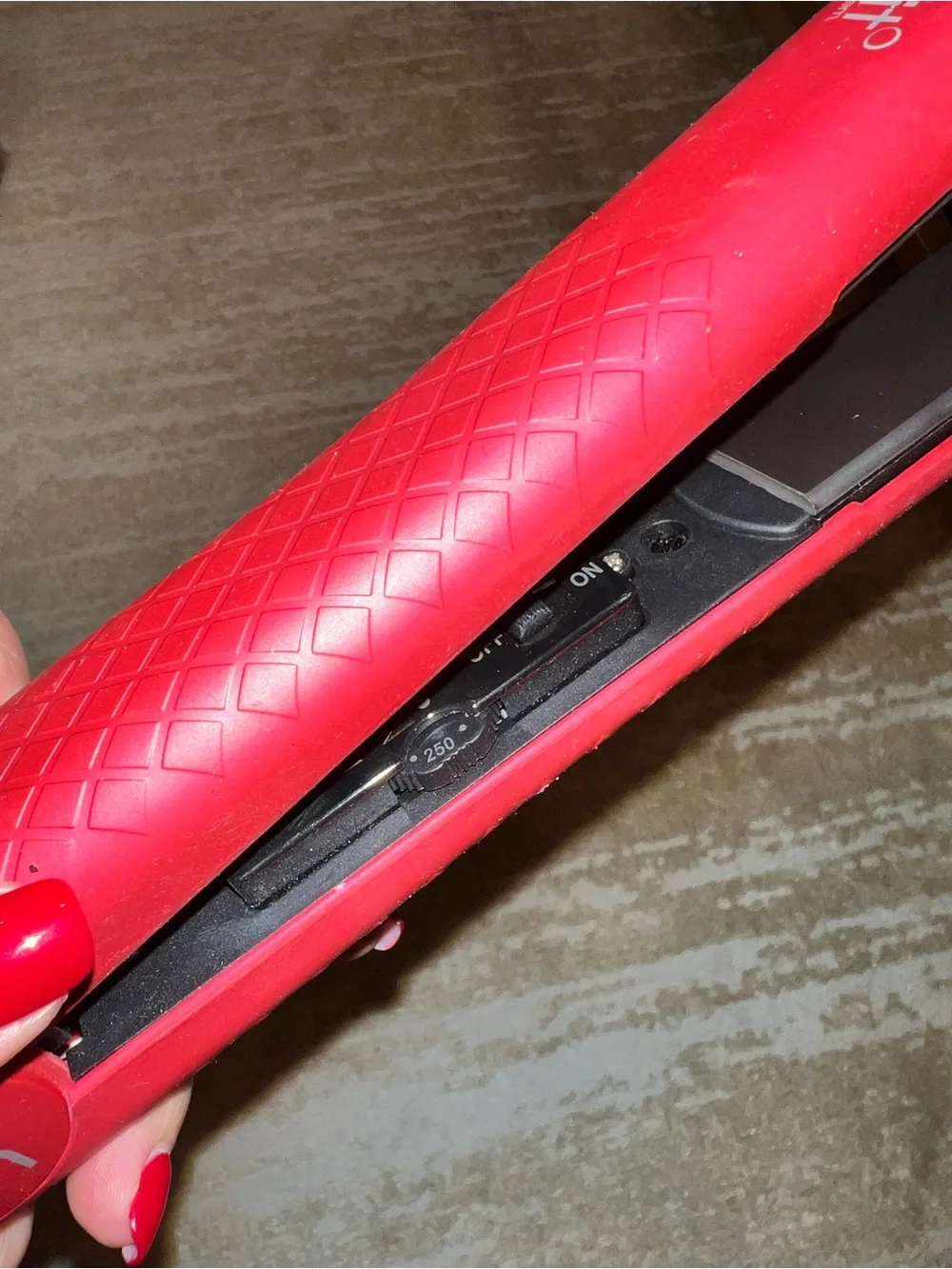 Pink Hair Straightener - Compact Flat Iron